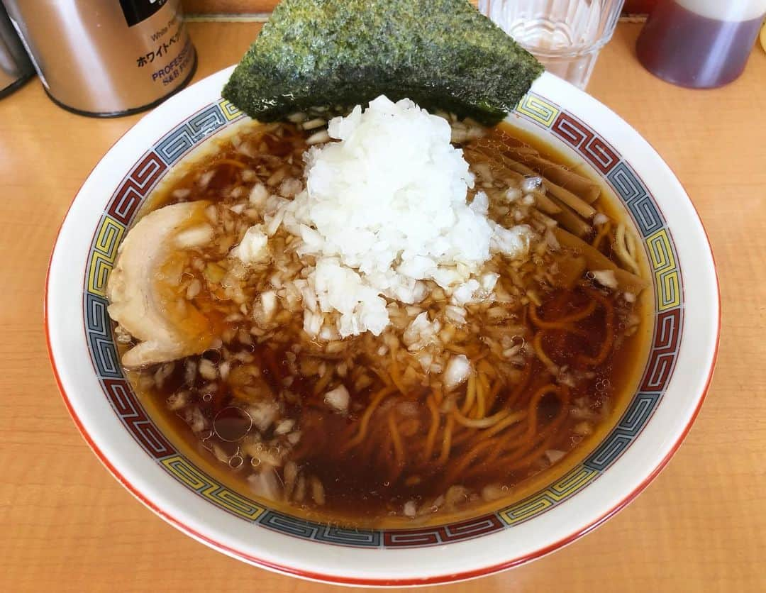 ホリエアツシさんのインスタグラム写真 - (ホリエアツシInstagram)「#八王子ラーメン という概念🧅」5月7日 12時59分 - a.horie