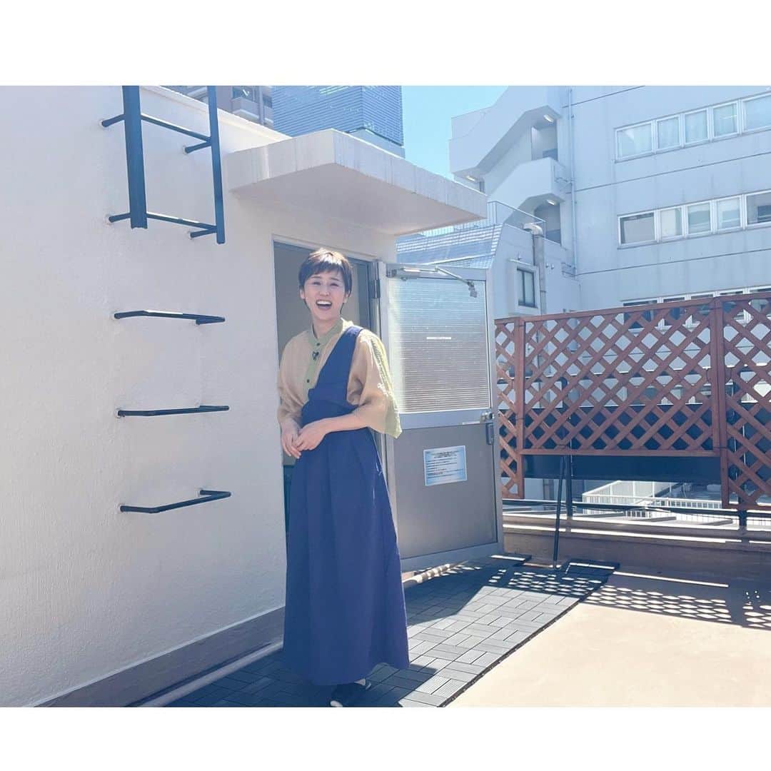 にしおかすみこさんのインスタグラム写真 - (にしおかすみこInstagram)「明日#5月8日月曜 #テレ東#なないろ日和 朝9時26分から  #紫外線対策　特集 観てください😊  日陰を見つけては 入ります😶」5月7日 13時08分 - nishioka_sumiko