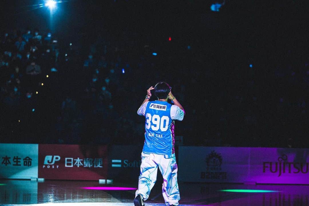 KEN THE 390のインスタグラム：「390でユニフォーム作っていただきました🏀  ありがとうございます！  #佐賀バルーナーズ #SAGASAIKO #WETHESAGA」