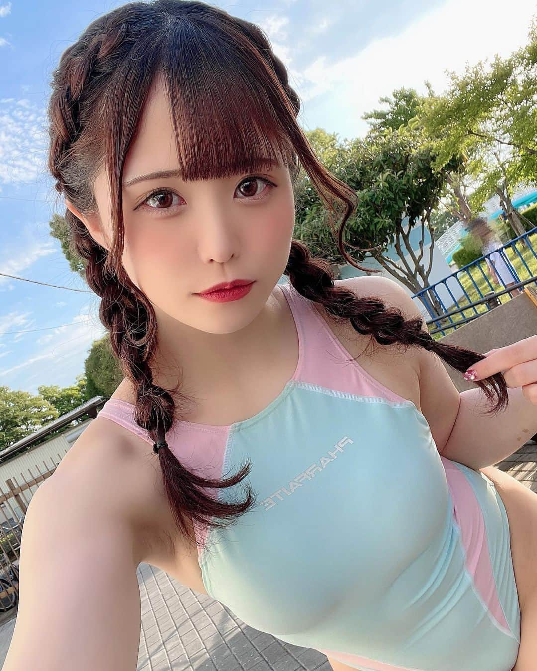 堀内玲さんのインスタグラム写真 - (堀内玲Instagram)「GWラストDayは何してた？ ． ． ． #gravure #gravureidol #偶像 #偶像练习生  #グラビア #グラドル #インスタグラビア  #巨乳 #童顔 #ロリ #グラビアアイドル  #アイドル #コスプレイヤー#コスプレ #水着 #ビキニ  #かわいい #プール  #bikinimodel  #bikinigirl  #ツインテール  #japaneseidol #sexydress #selfie  #sexystyle #bikini #japanesegirl  #asianbabygirl #asianbeauty #asiangirls」5月7日 18時42分 - horiuchi_rei