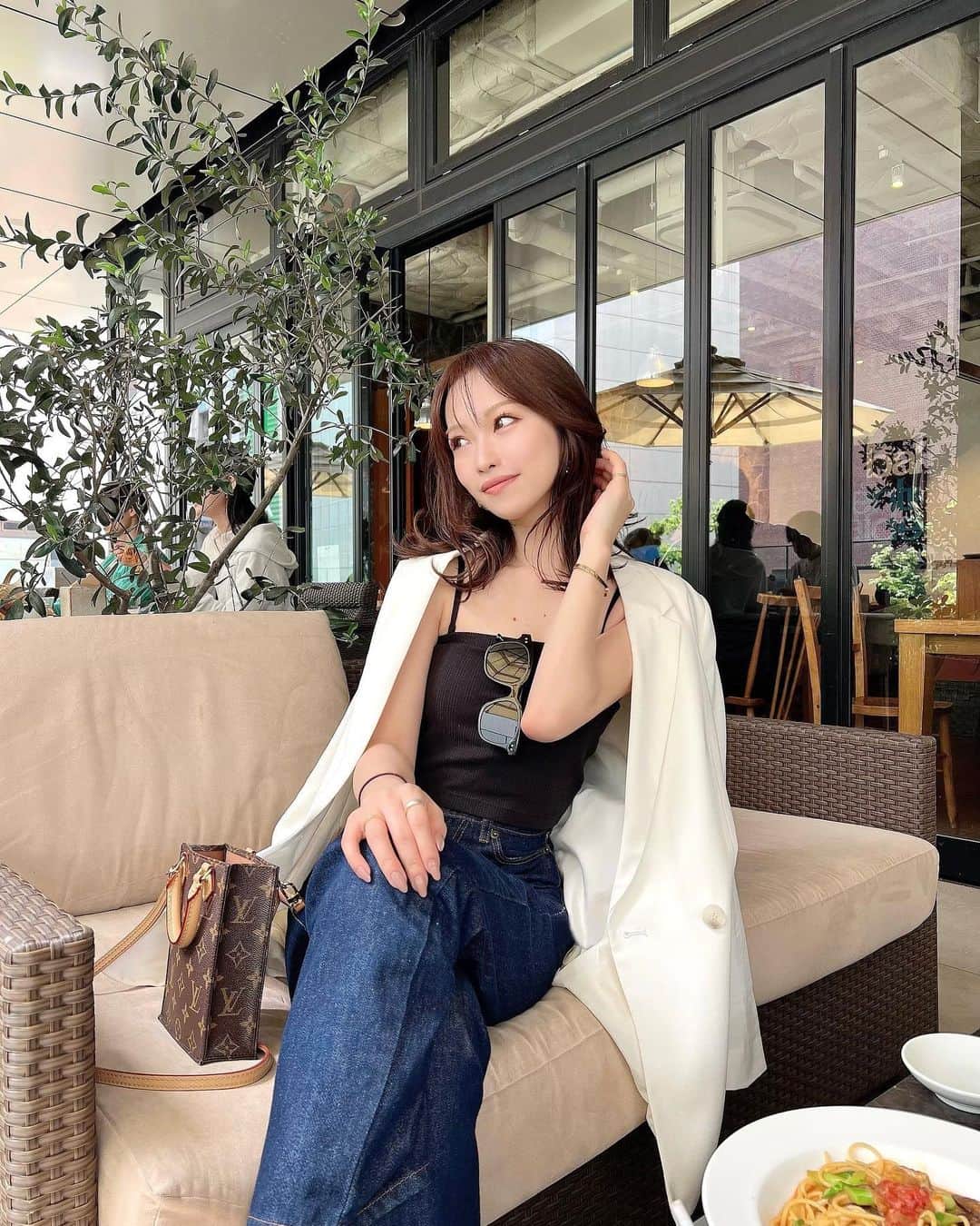 のインスタグラム：「. GW最終日セール23:59まで🤓🤍 10%OFFクーポンは MS_06656 🉐 . #zara#hm#coordinate」