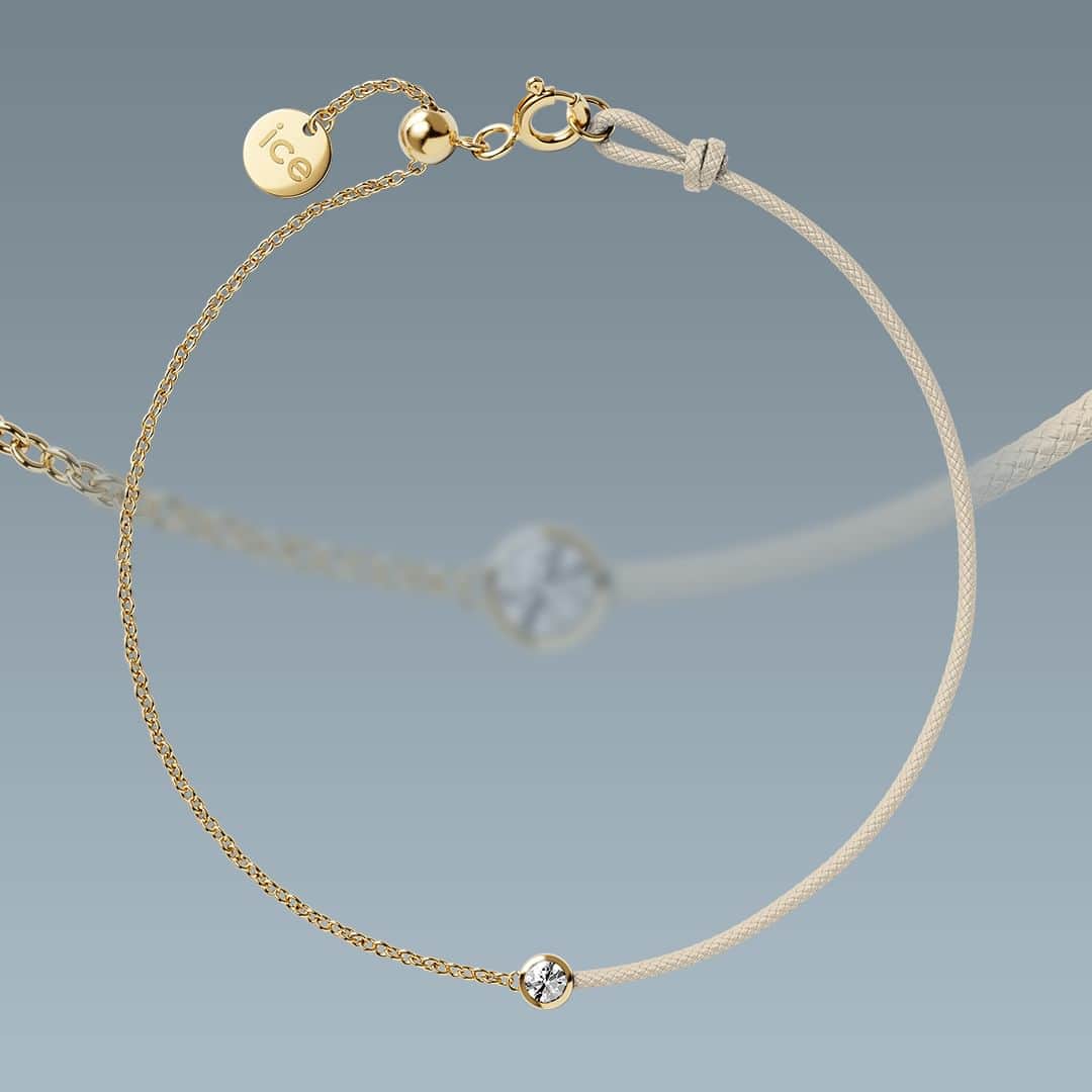 アイスウォッチさんのインスタグラム写真 - (アイスウォッチInstagram)「Lovely idea for a lovely gift! 🎁   #icewatch #icediamond #diamond #gold #nude #bracelet #gift #mothersday」5月7日 14時30分 - icewatch