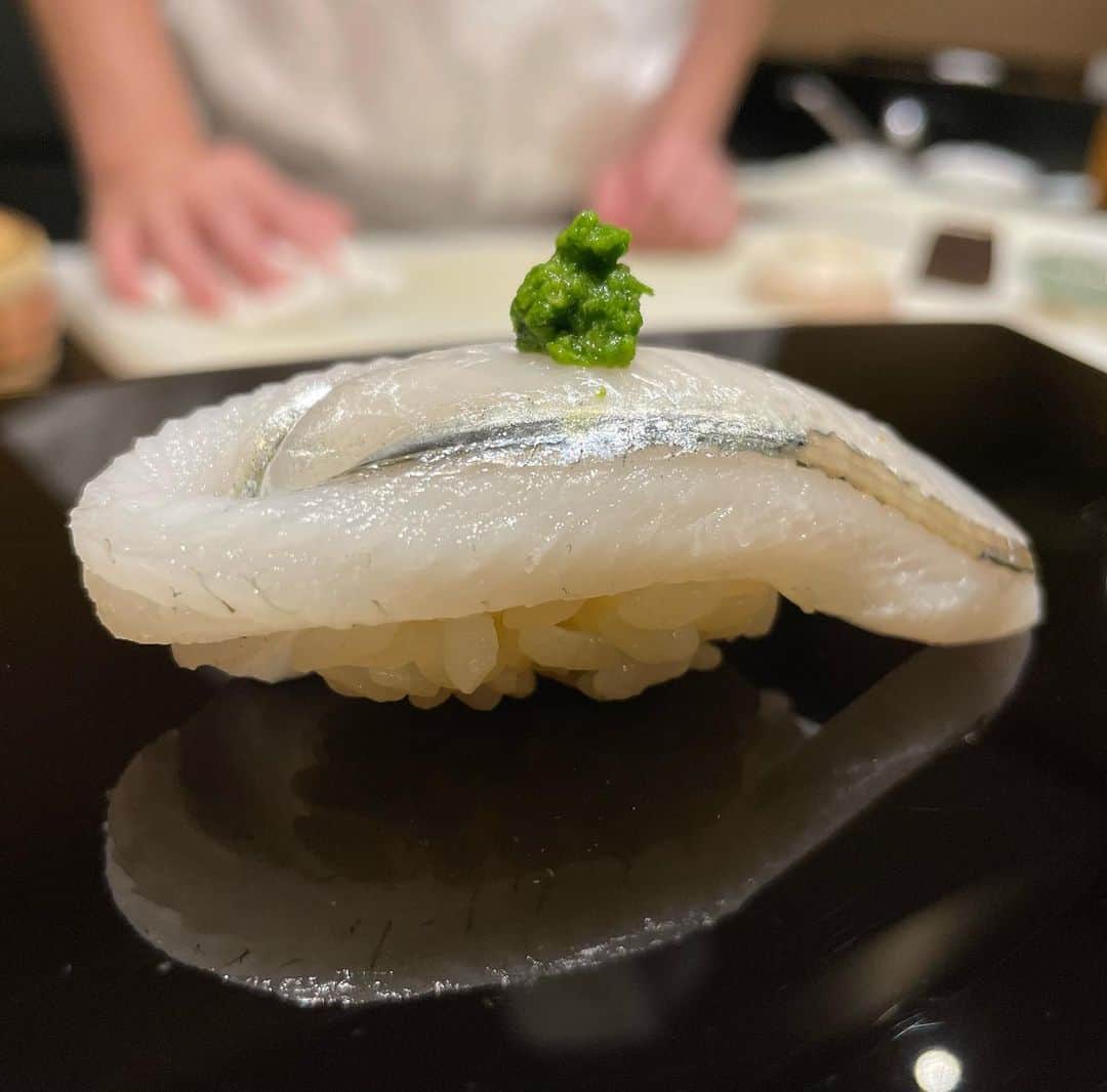 SUSHI KANDA • 寿司神田さんのインスタグラム写真 - (SUSHI KANDA • 寿司神田Instagram)「サヨリ Sayori By chef HATO  For reservation: 099.606.0013 Or Line ID 027126639  #sushikanda #sushi #japanesecuisine #sashimi #foodporn #aroi #aroiibkk #ginraidee #paigingun #wongnai #edtguide #bkkmenu #starvingtime #寿司神田 #寿司スタグラム #鮨 #寿司 #すし #やま幸 #バンコク寿司 #銀座グルメ #赤酢 #横井醸造」5月7日 15時50分 - sushi.kanda
