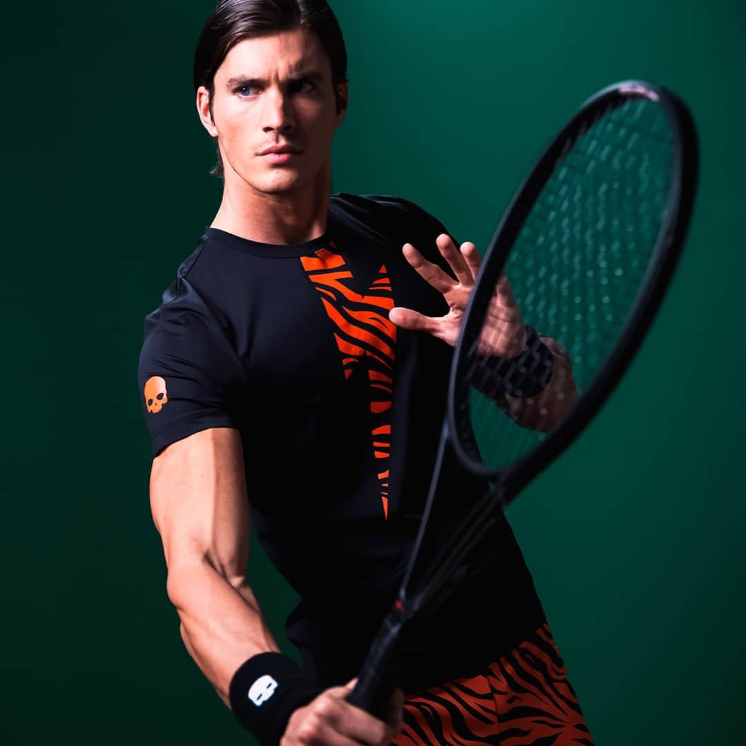 のインスタグラム：「🔥Step up your tennis game with Hydrogen's latest graphic, featuring a powerful mix of animal prints and lightning.  Making you the fiercest player on the court.  www.hydrogen.it」