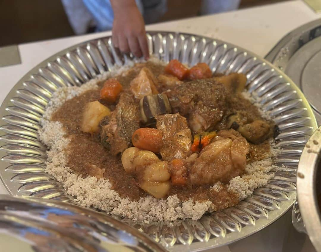 中鉢明子さんのインスタグラム写真 - (中鉢明子Instagram)「🇲🇱Bonapeti 🍽 #Fonio #SuperFood スーパーフードとして注目されてるフォニョと野菜たっぷり魚のソース🤤#フォニョ #マリ料理 #西アフリカ料理 #アフリカンフード #fonio #superfood #africandishes #westafricanfood #africa #Mali #food」5月8日 3時22分 - akiko_harlem