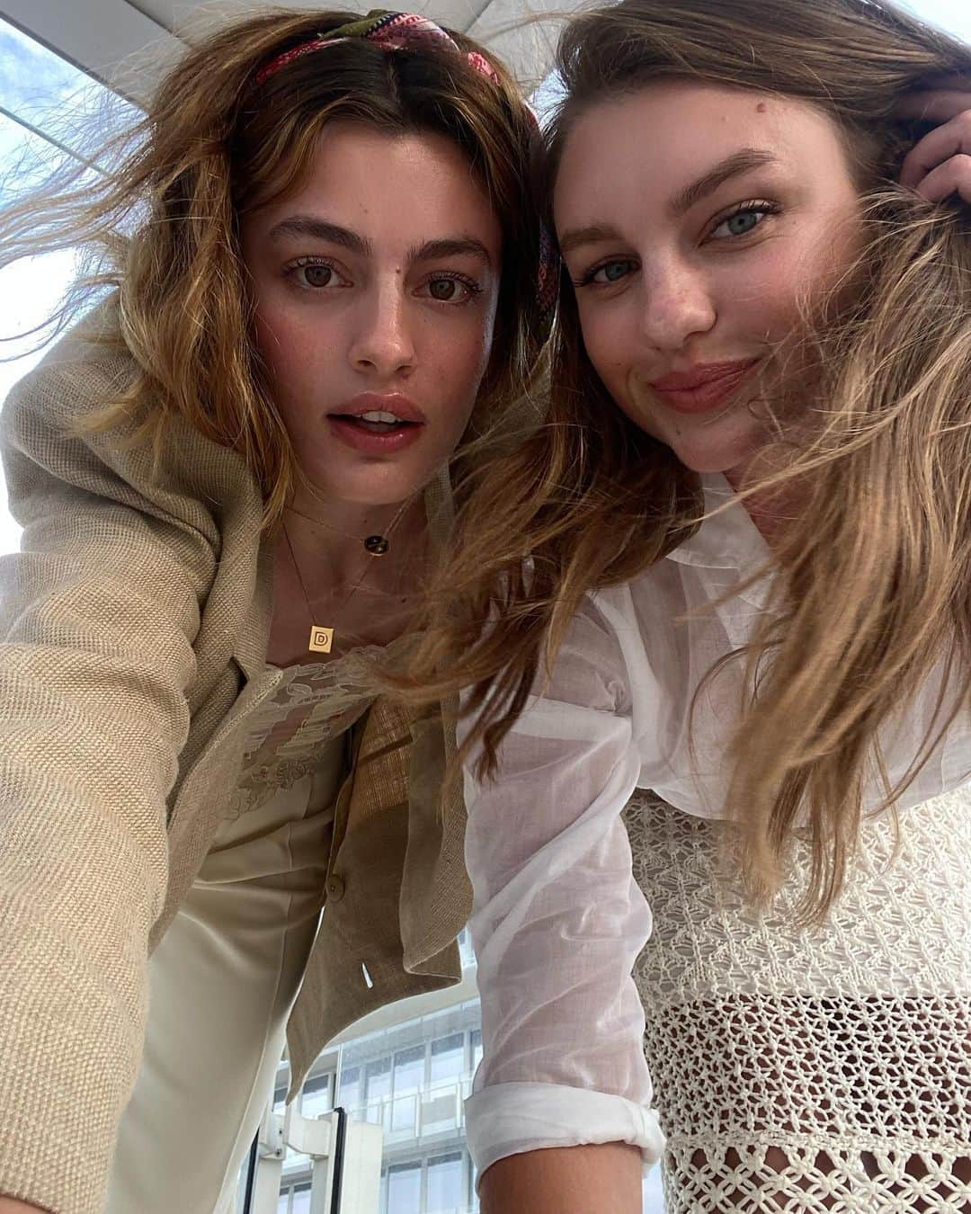 Olivia Browerさんのインスタグラム写真 - (Olivia BrowerInstagram)「GIRLS TRIP! Fun fun Yay yay 💛💛💛  @dianasilverss」5月8日 3時51分 - oliviabrower_