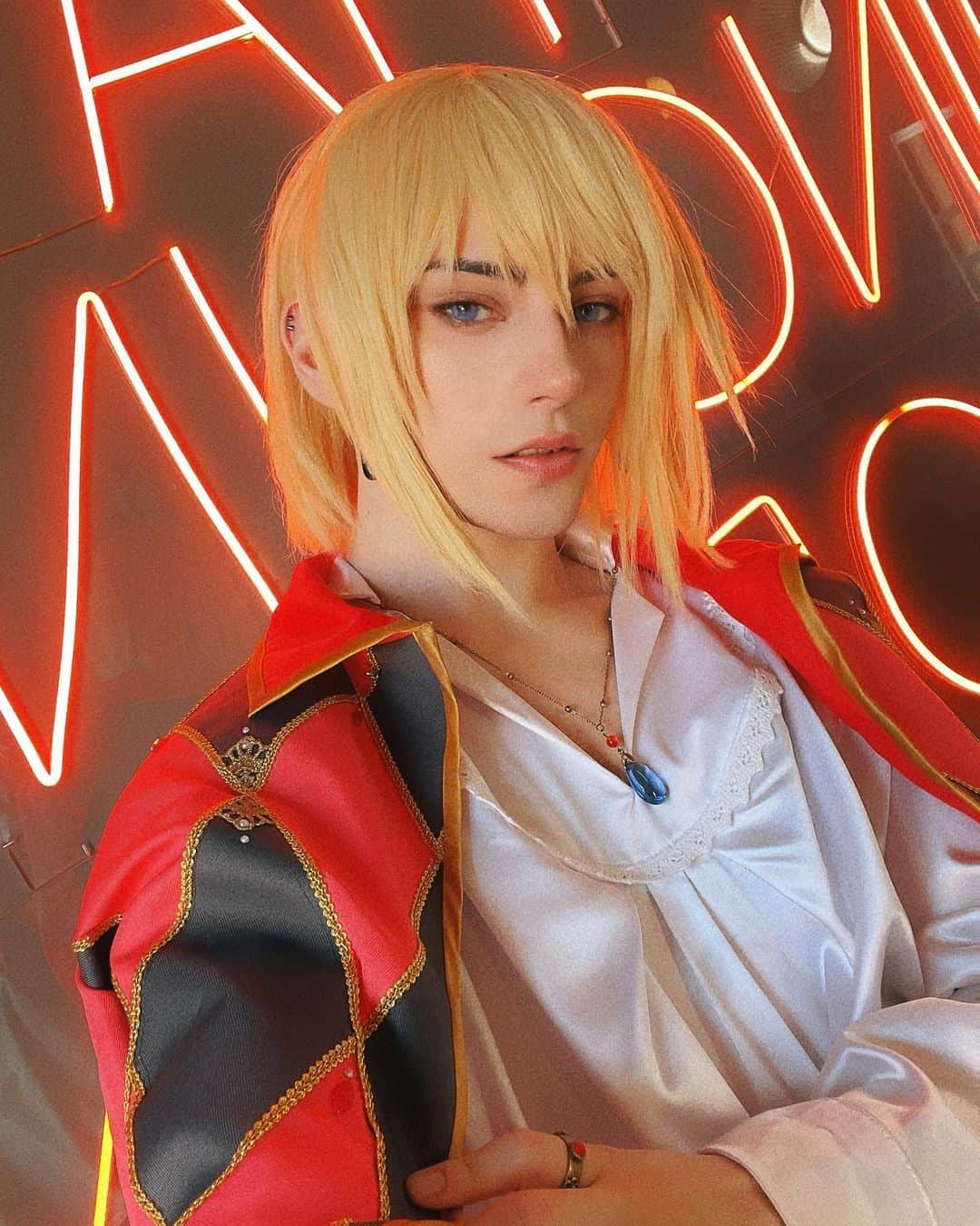 Geheさんのインスタグラム写真 - (GeheInstagram)「Hans' Running Palace or something like that ✨ ft. bitchotas w/ @pnkvirus #howlsmovingcastle #cosplay」5月8日 3時43分 - geheichou