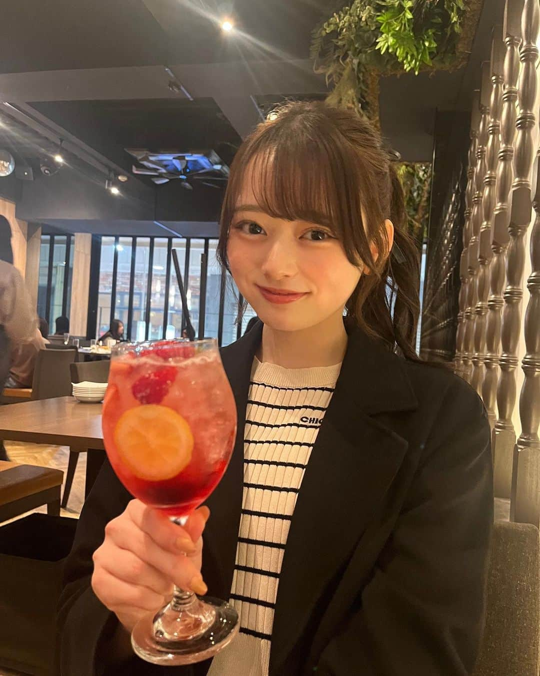 高比良由菜さんのインスタグラム写真 - (高比良由菜Instagram)「・ strawberry squash🍓🍹 ・ ・ ・ #高比良由菜#06#福岡#いちごスカッシュ」5月7日 19時18分 - yuna_takahira_official