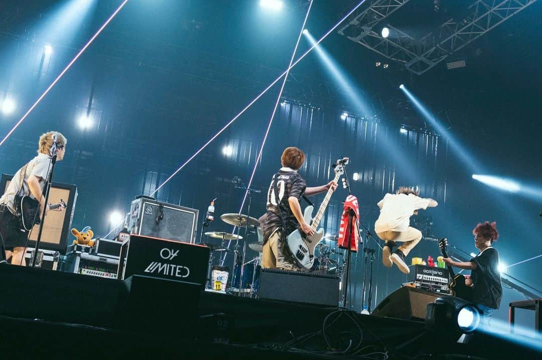 04 Limited Sazabysさんのインスタグラム写真 - (04 Limited SazabysInstagram)「. 5/7(日) さいたまスーパーアリーナ 『VIVA LA ROCK 2023』  📸@takeshiyao」5月7日 19時19分 - 04limitedsazabys_official