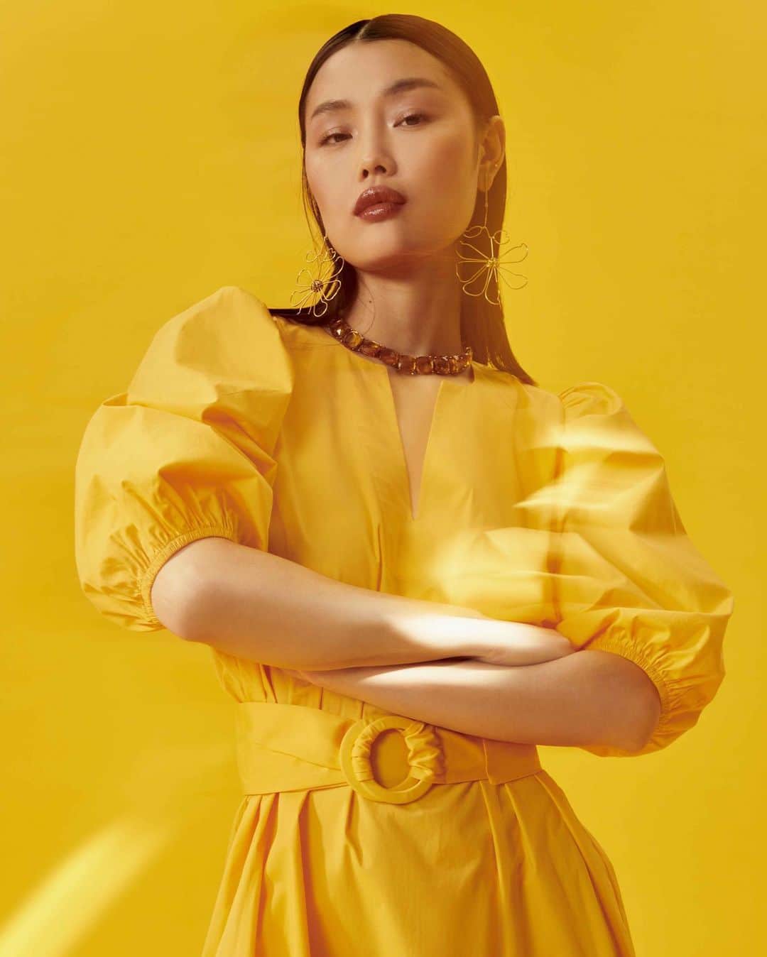 タラジャーモンのインスタグラム：「50 shades of yellow ! 🍋  #tarajarmon #fashion #PE23 #newin」