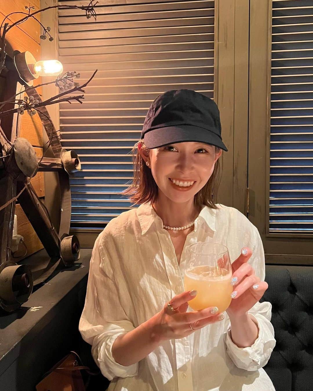 はれこのインスタグラム：「神戸と京都へ行ってました🧳  わたしだけ1日早く関西に帰って、 家族でご飯🍽️ 妹はIENAのシャツを着てました🥹🩵  #はれことGW」