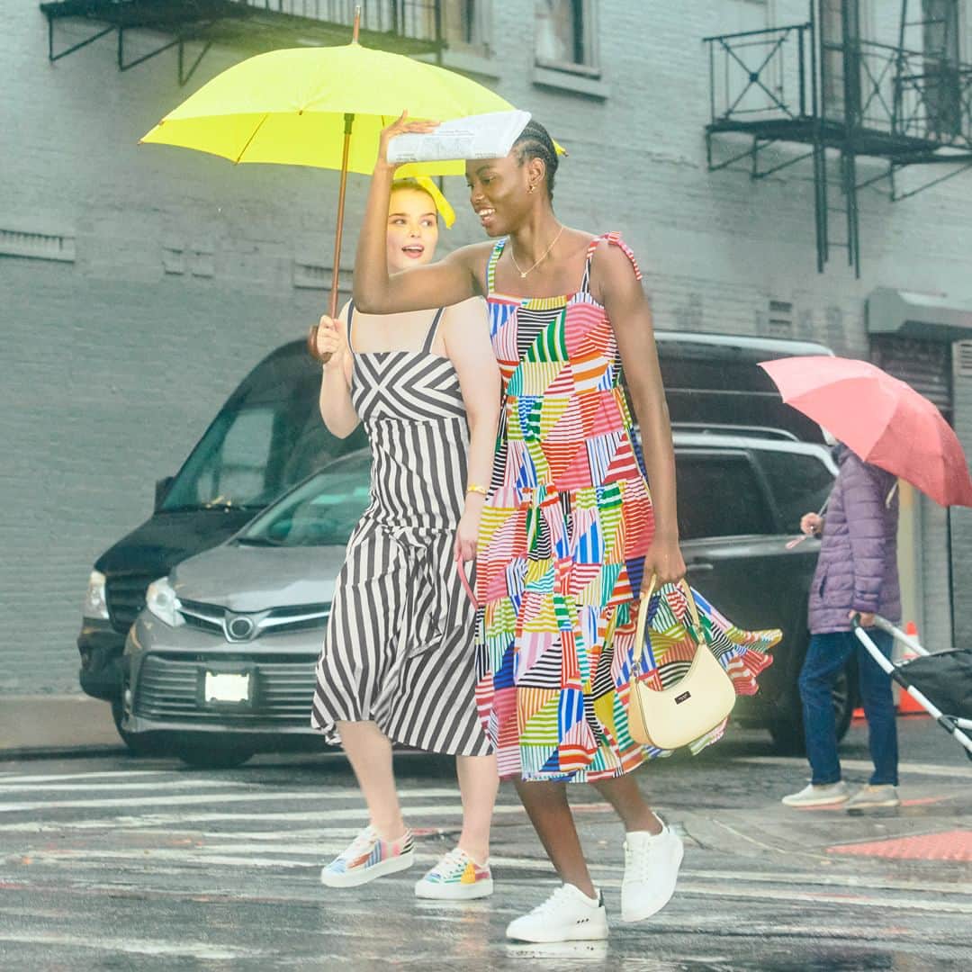 ケイト・スペードのインスタグラム：「猛ダッシュがすべてのはじまり It all started with a mad dash.   #katespadeny #katespadejapan #ケイトスペード #ケイトスペードニューヨーク」