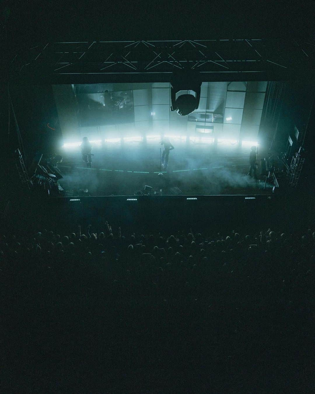 Tokio Hotelさんのインスタグラム写真 - (Tokio HotelInstagram)「Thank you Arnhem ❤️ 📸 @leonschlesselmann」5月7日 23時30分 - tokiohotel