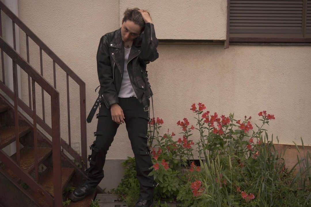 エドのインスタグラム：「🥀🥀🥀🥀🥀」