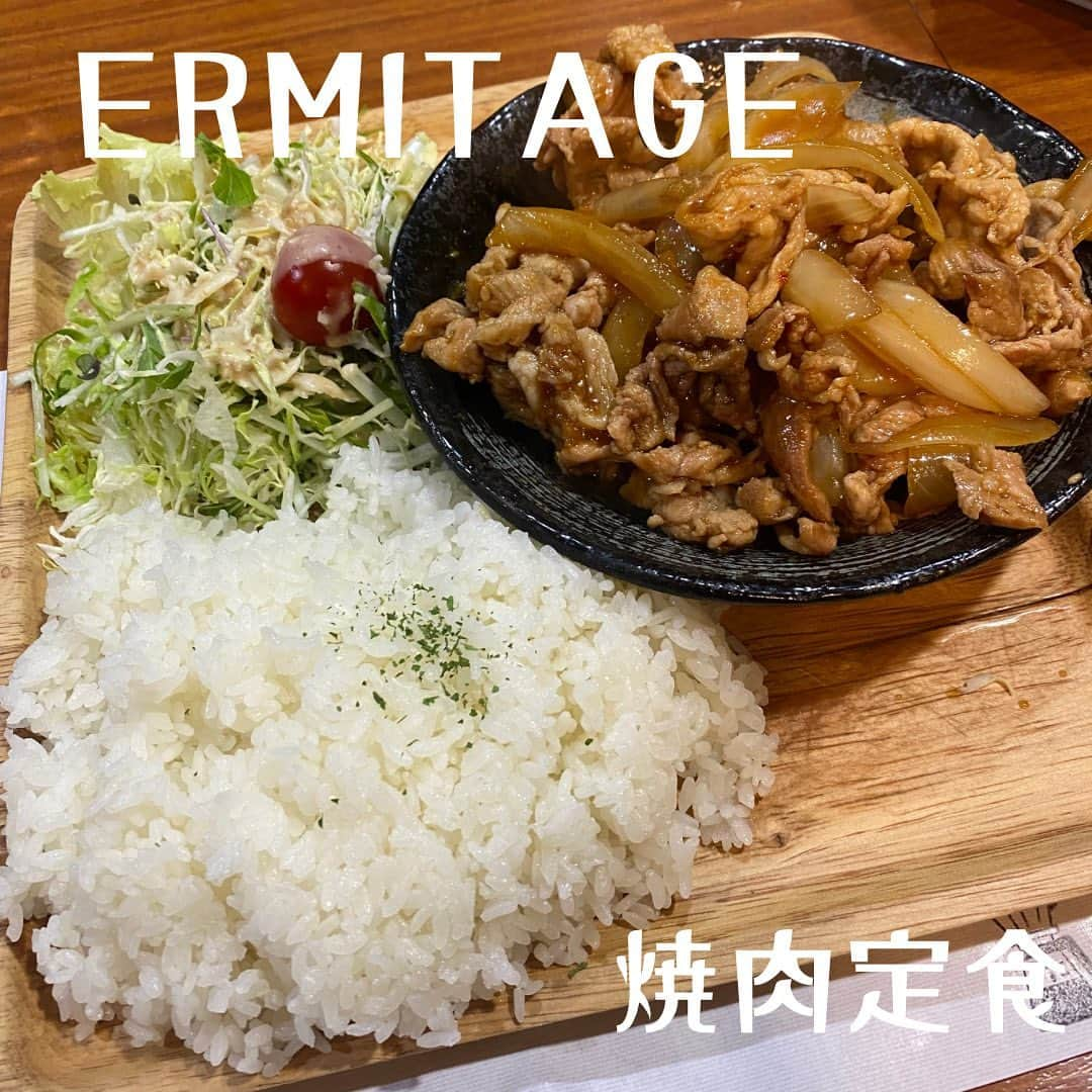 加賀美翔さんのインスタグラム写真 - (加賀美翔Instagram)「🍚ERMITAGE🍚  富士市役所近くにあるコスパ最強の ワンプレートランチのお店🍙  値段も高くなくボリュームがあって最高‼️ 今回は焼肉定食食べたけど次は唐揚げ定食かな♪  #ermitage #焼肉定食　#富士」5月7日 20時30分 - kagami.sho