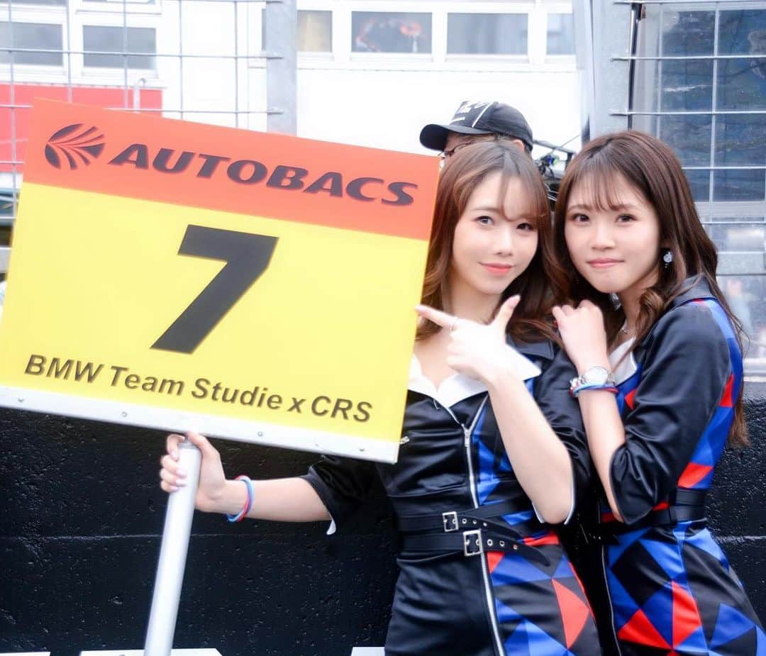 朝比奈果歩のインスタグラム：「7号車の日♡ 、 、 、 、 #SUPERGT #BMWTeamStudie #BMW #Mパフォーマンス #7号車の日  #スーパーgt #レースクイーン #サーキット #ピットウォーク #ポートレート #写真  #sgt #mperformance #circuit #racequeen #rq #pitwalk #photography #portrait  #레이싱모델 #賽車女郎 #서킷 #模特 #车模 #照片」