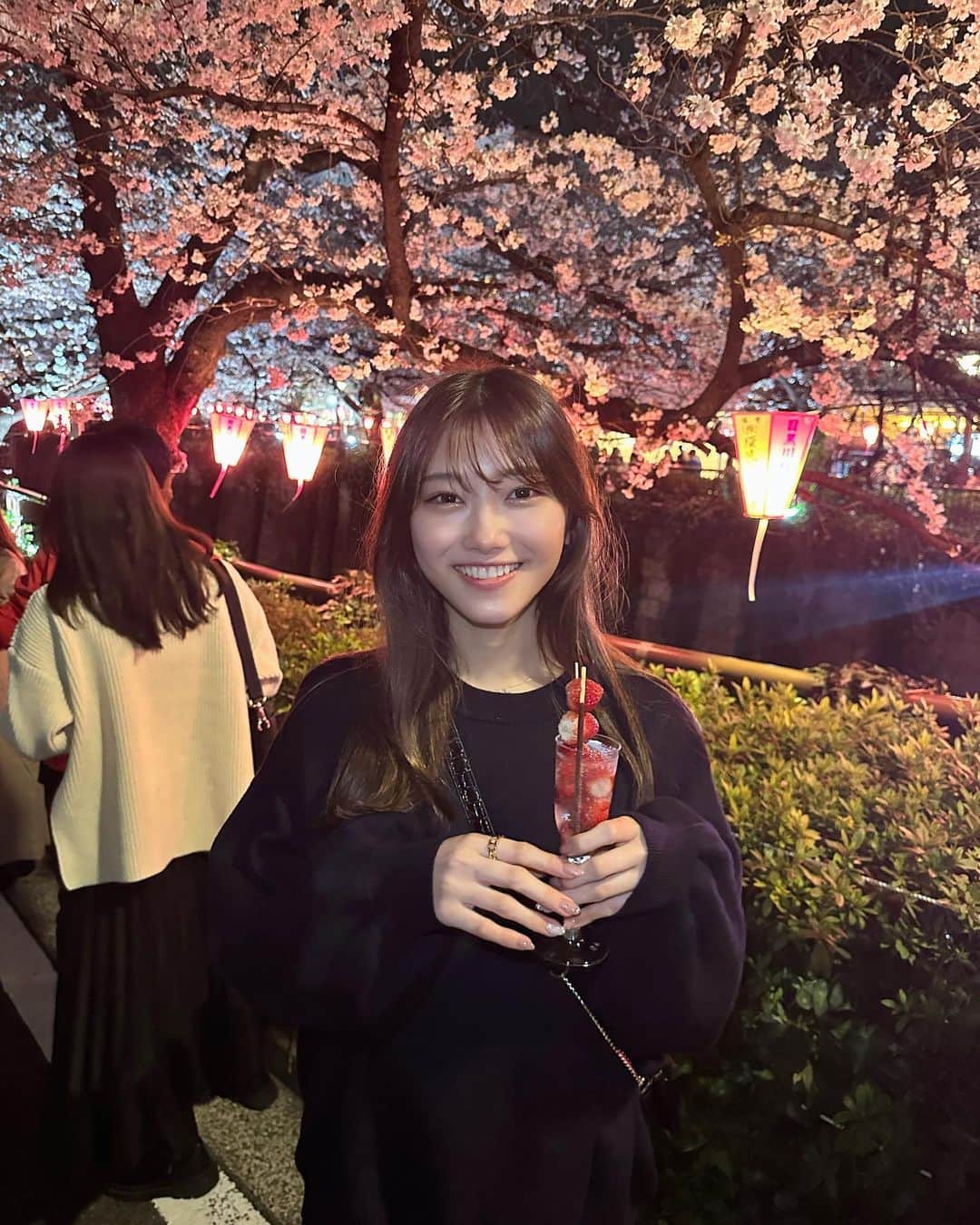 丸山蘭奈のインスタグラム：「今年の桜の思い出🌸 あっという間にGWも終わりですね🥲」