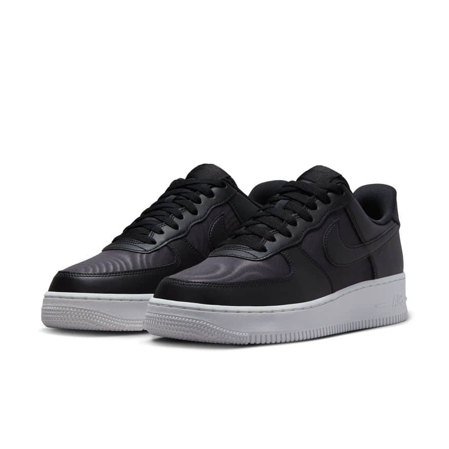 のインスタグラム：「・ 【5/7 Release】  NIKE AIR FORCE 1 '07 LV8 NOS FB2048-001 ￥16,500  ＊お一人様1点までとさせて頂きます。 ＊お電話や店頭でのお取り置きなどは承れませんので予めご了承ください。  https://gs.abc-mart.net/calendar/?utm_source=FB&utm_medium=social&utm_campaign=FB2048-001  #abcmart #abcマート #ABCGS #NIKE #ナイキ #nikeairforce1 #af1 #AF1 #エアフォース1 #sneakers #sneakernews」