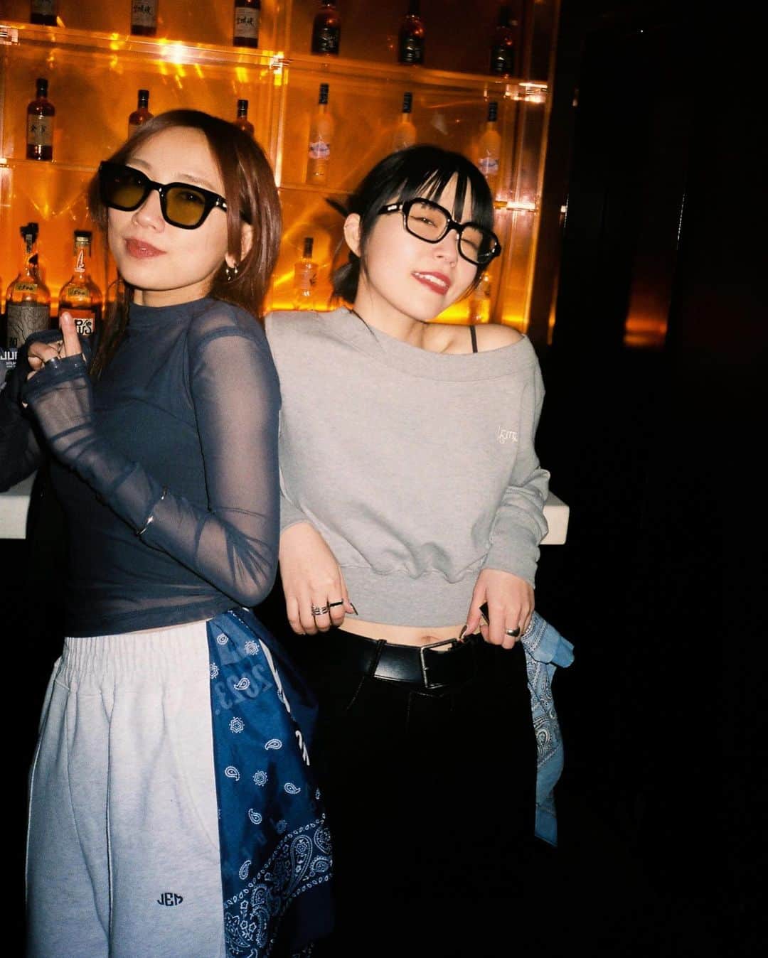 山本 絵里加のインスタグラム：「. 🕶 @szadecollective  👖 @_juemi_  📸 @takao_okb   ❤️ #juemi #szade」
