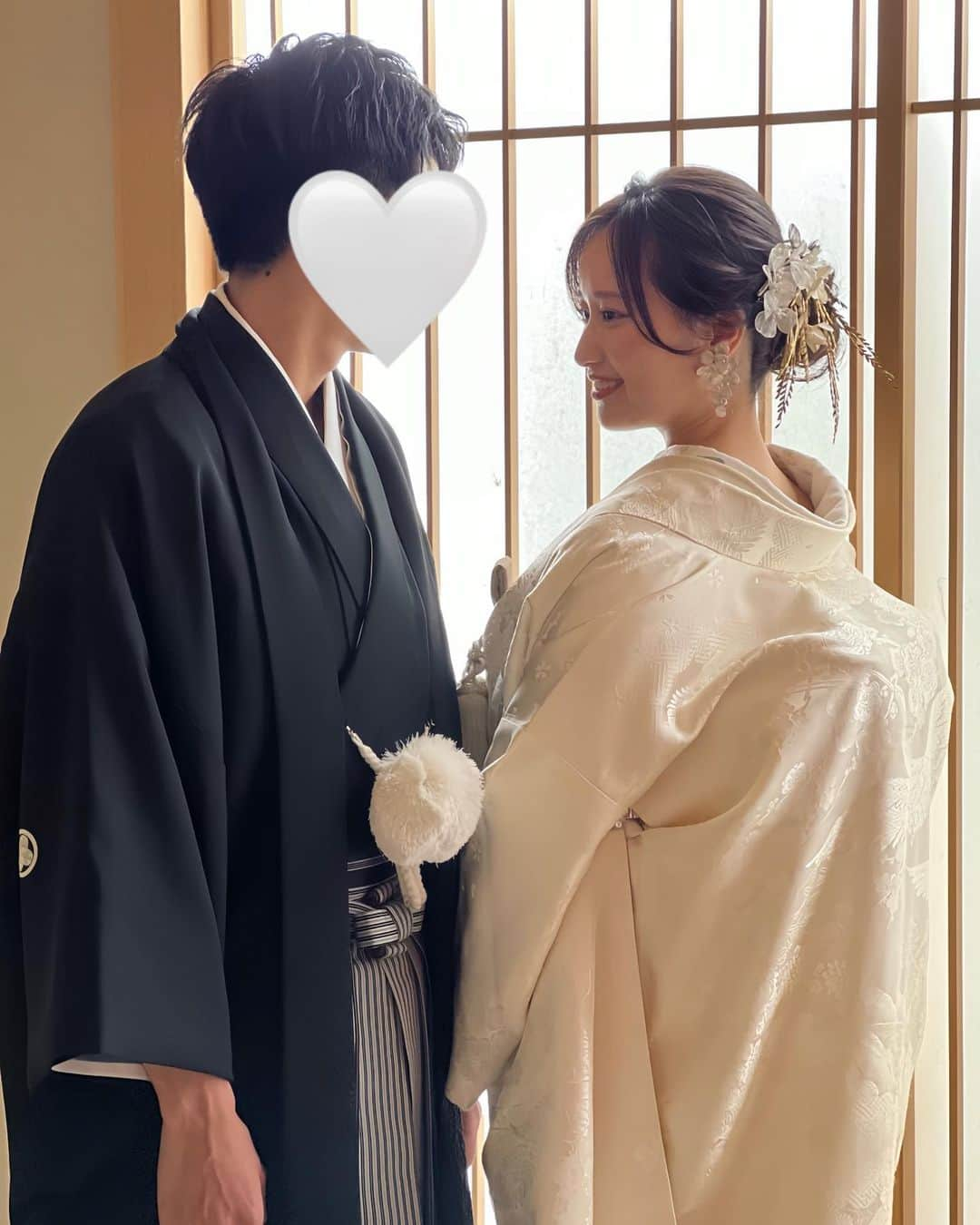 MIYUさんのインスタグラム写真 - (MIYUInstagram)「姉の前撮りに同行しました💍♡ 結婚式はまだです 今までで1番綺麗で幸せそうな姿を見れて、 嬉しかった☺️  今日でGW終わりですね😿 明日からも頑張ろう💼 #前撮り #結婚式前撮り #姉妹」5月7日 21時34分 - miyu__.oo