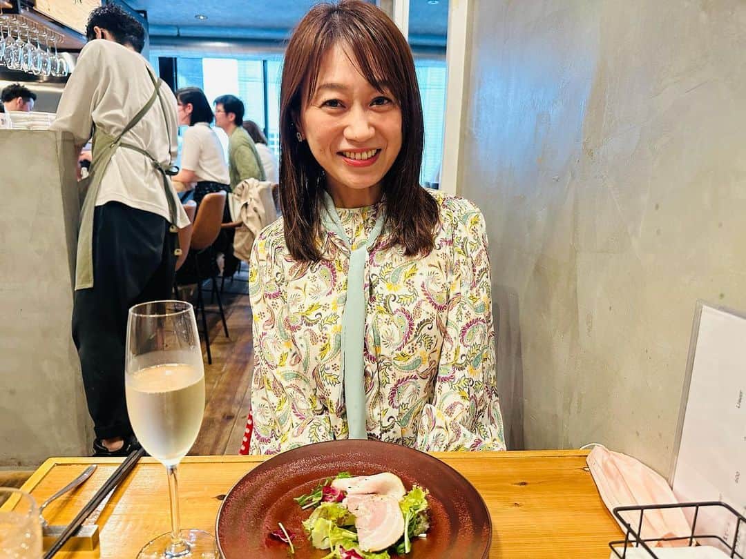大隅智子さんのインスタグラム写真 - (大隅智子Instagram)「連休最終日は、岸さんとランチへ。 岸さんと話して癒されました。 4時間くらい、話してました。 パスタも美味しかったですが、最後に大好きなパンケーキも食べられて、大満足でした。 あすからまた頑張りましょう！ #広島 #カフェ #パンケーキ #イタリアアン」5月7日 22時08分 - tomokotenki