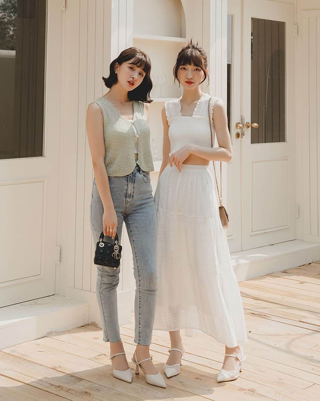 Kerinaのインスタグラム：「Gracegift X Kerina❤️ 2023ss全新聯名鞋登場啦！ 為大家呈上這次非常滿意的作品  這次除了有去年的熱銷款新色回歸之外 還有三款全新的款式 從平底鞋到跟鞋 拖鞋、涼鞋到包頭跟鞋 因應各種服裝搭配都能找到適合的鞋款唷  5/8(一)10:00官網正式開賣 （新品全面85折優惠價） 5/9(二)實體門市開賣 📍忠孝sogo B1F/敦南概念店  官方LINE輸入→KERINA 也可享85折優惠價唷  @gracegifttw #薛妞聯名鞋 #gracegiftxkerina」