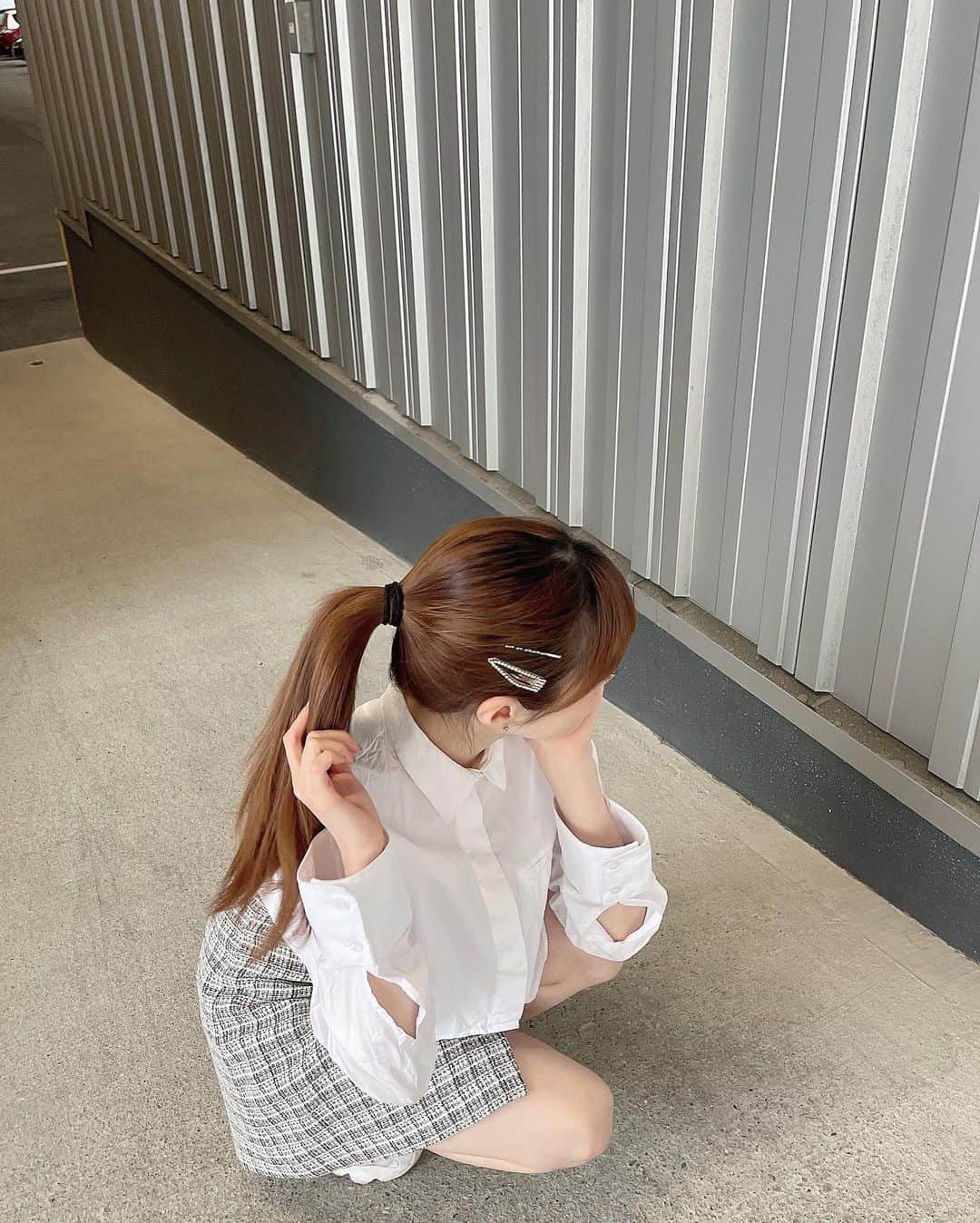 坂本 愛玲菜さんのインスタグラム写真 - (坂本 愛玲菜Instagram)「ZARAのお気に入り真っ白シャツに果汁こぼしちゃった🍓 #どんまい」5月7日 22時14分 - erena_hkt48