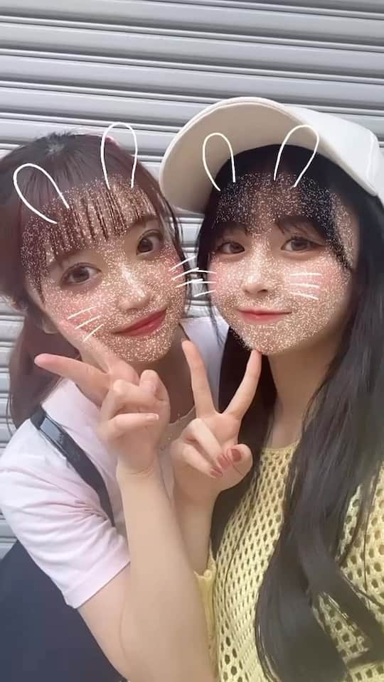 北島萌加のインスタグラム：「ちゅーされたえへへ🥺🙉  #もえちゃぽ #りなちゃ #フレンチガーリー #ストーリー #07 #03」