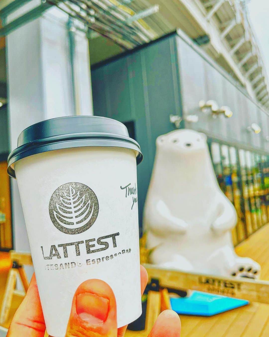 ウェディングのインスタグラム：「【5月人力車ご予約スケジュール】 ※今月の空き日程は終了致しました。 ________________________  人力車ご予約に関しては、ライブ・撮影・収録等で変更の可能性がございます。それに伴い、急な変更・キャンセル等をお願いする場合もございますので予めご了承くださいませ。 ※ご予約は東京力車公式HPまでお問い合わせください。 なお、ご予約は基本的にご乗車日の1週間前までにお願い致します。 ※人力車空き状況は、必ずしも確実に空いているとは限りませんので、ご了承くださいませ。  ※シフト上で人力車で１週間を過ぎたご予約、またご不明点などは（090-2442-9082)に平日12:00〜17:00にご連絡いただき、ご相談くださいませ。電話が繋がらない場合は、追って折り返しご連絡させていただきます。  お待たせ致しました。  5月も爆走中🎏🏃‍♂️💨  宜しくお願いします！🤲  #東京力車 #浅草　#浅草観光　#人力車　#asakusa  #japan」