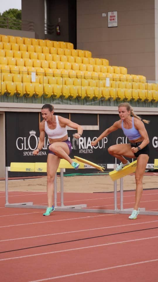 メッテ・グラスゴワールのインスタグラム：「🚧🏃🏼‍♀️💨 #hurdles #trainingcamp #track • 📸 @simonhansen_」