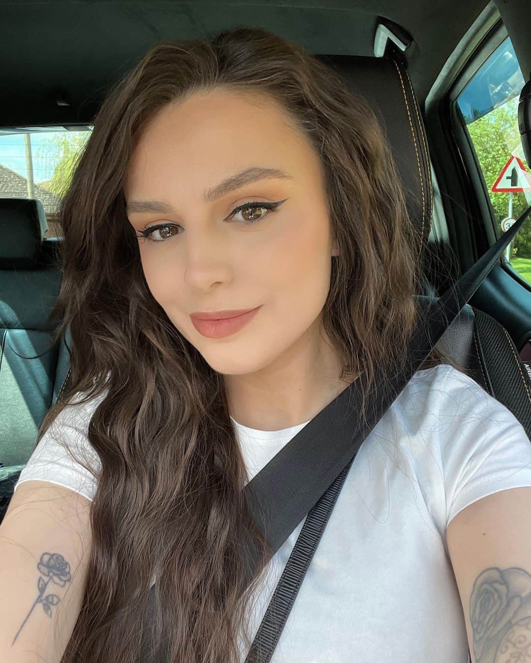 シェール・ロイドのインスタグラム：「What a beautiful day 🤍」