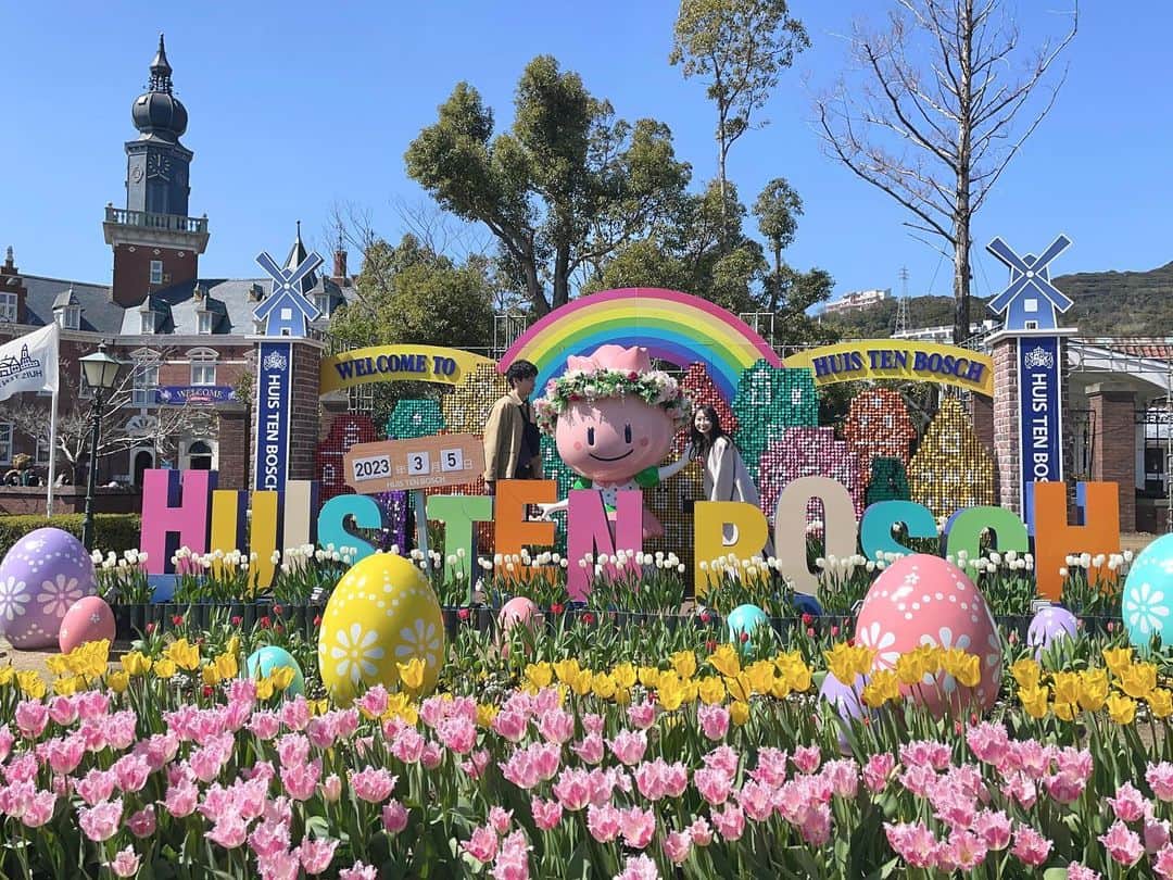のインスタグラム：「HUIS TEN BOSCH🌷  #huistenbosch #ハウステンボス #チューリップ #チューリーちゃん」