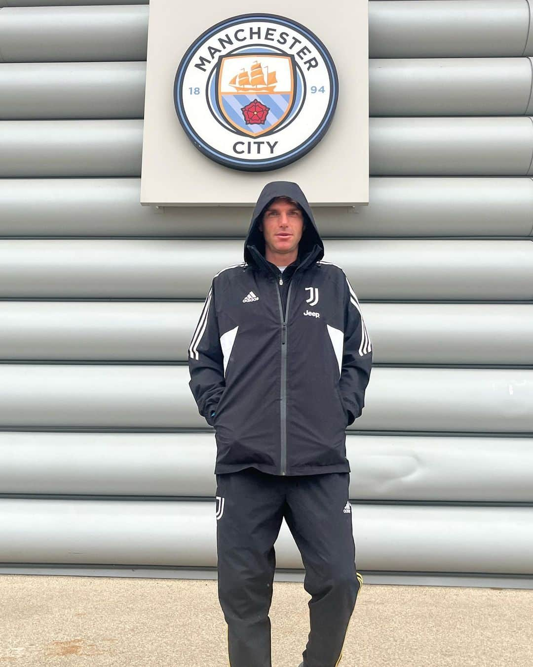 パオロ・デ・チェリエのインスタグラム：「Thank you @mancity #football #sport #calcio #juventus #mancity #manchester #youth #passion #dream」