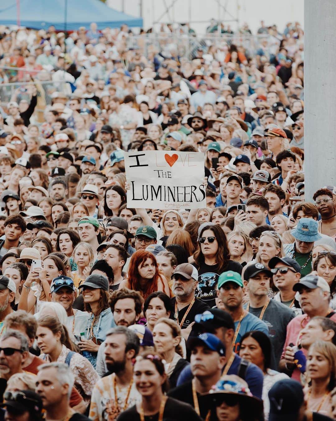 The Lumineersのインスタグラム：「A great day and a great crowd! Thanks for having us @jazzfest 🎶  📸: @maggielndnphoto」