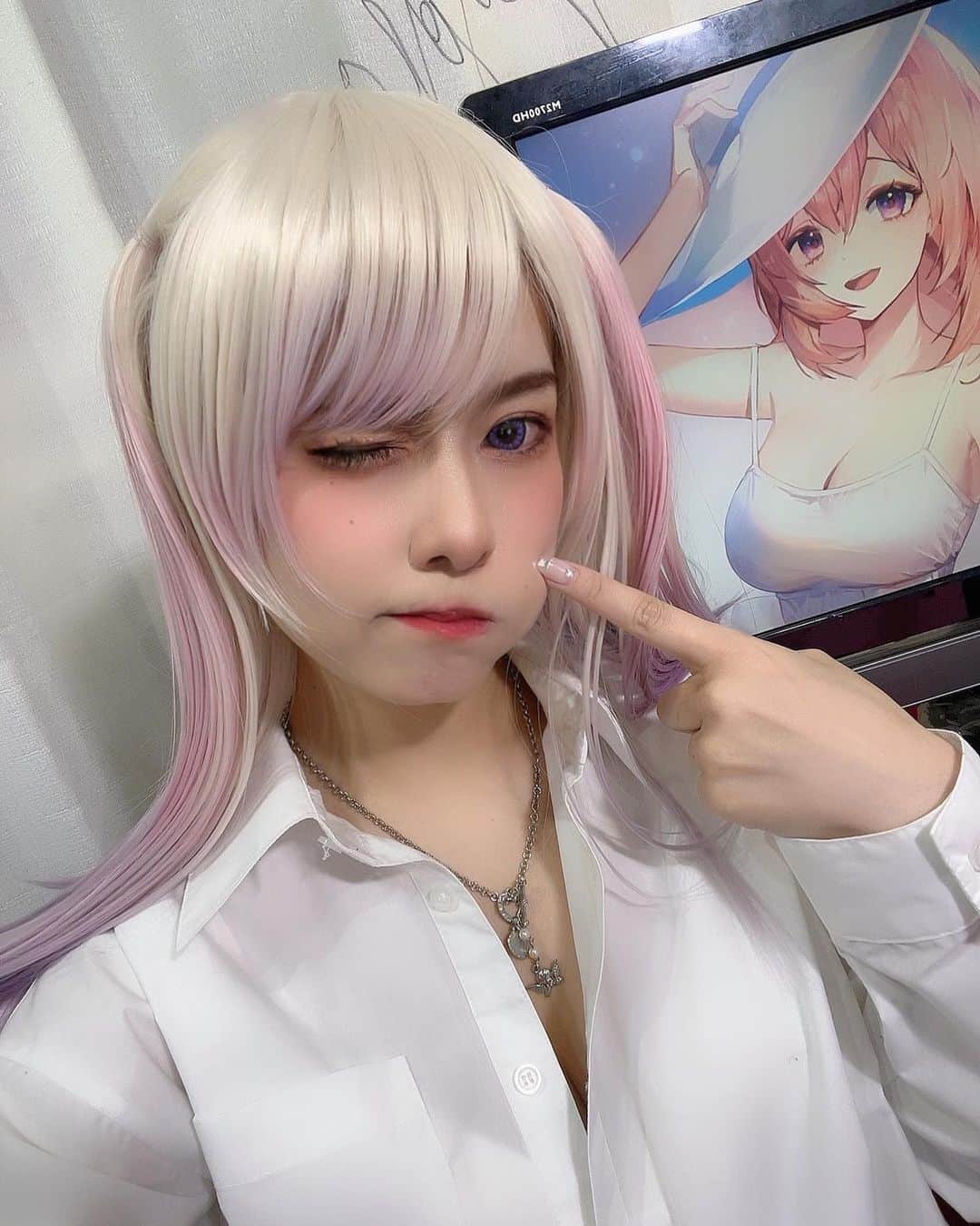 七瀬さくらのインスタグラム：「ラブインログイン💞 みんなゲーム実況配信を見にきてくれてありがとうございます！  #RTは可愛いの再放送 #ラブインログイン💟🔐  #러브인로그인 ──────────────── #ショートカット女子 #インスタグラビア #グラビアモデル #コスプレイヤー  #ビジョビ #女内衣 #グラドル自画撮り部 #cosplayersofinstagram #cosplayer #코스프레 #角色扮演 #gravure #Japanesegirl #自拍 #模特 #그라비아 #수영복 #모델 #凹版印刷 #屁股 #内裤 #泳衣 #라이키 ────────────────」
