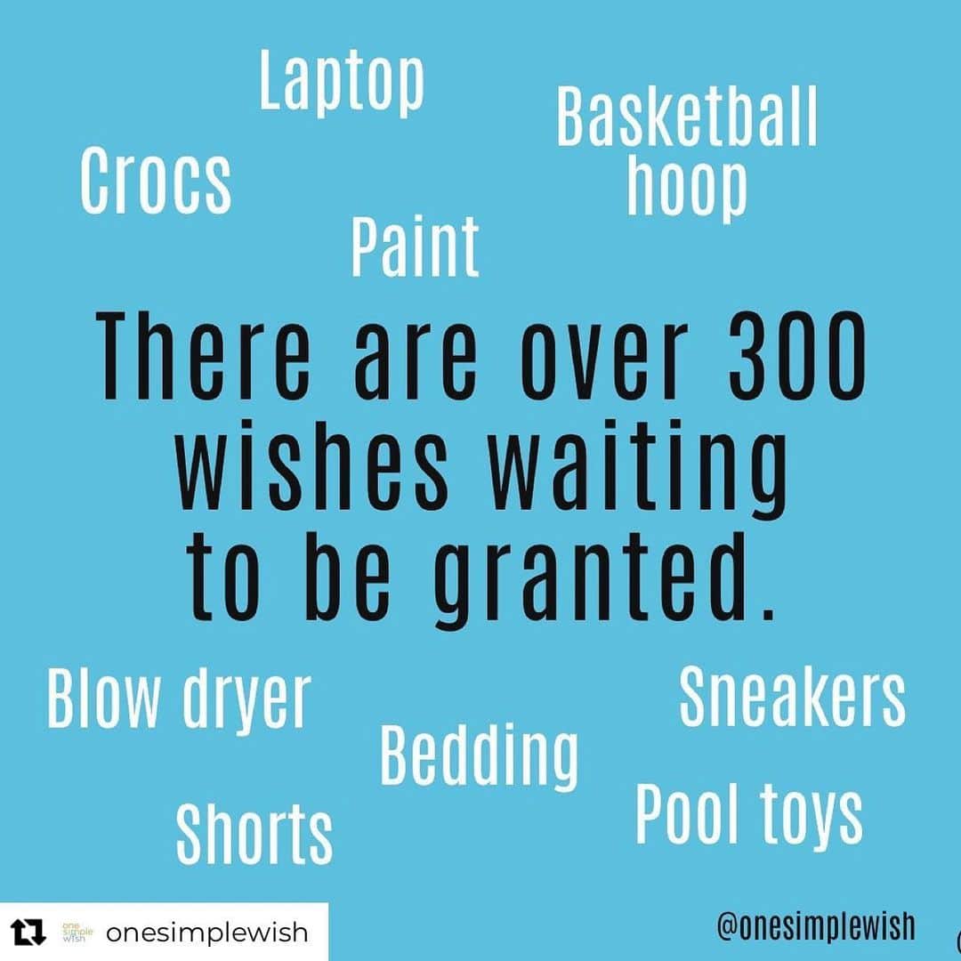 ニア・ヴァルダロスのインスタグラム：「If you would like to grant one simple wish for a child living in foster care, the link is in my bio. Click on it to easily buy a pair of Crocs, a laptop, clothing. I love Danielle and her organization, they make wishes come true. Repost from @onesimplewish • If the wishes seem painfully simple it’s because many of them are.  The reality is that even with programs that receive tens of millions of dollars in donations, many from government grants and contracts, we still receive 100s of requests every single day from children and young adults impacted by the child welfare system.   -Kids still in foster care -Kinship families -Young adults who have aged out  -Kids waiting to be adopted -Recently reunified families  We are here for all of them through our network of over 2,000 agency partners across the US.  We are not contracted by, or funded through, the system. We are here to listen and respond to actual needs and wants as quickly as possible.   We believe in efficiency. We believe in joy. We believe wholeheartedly in our mission to spread awareness and spread love every single day.」