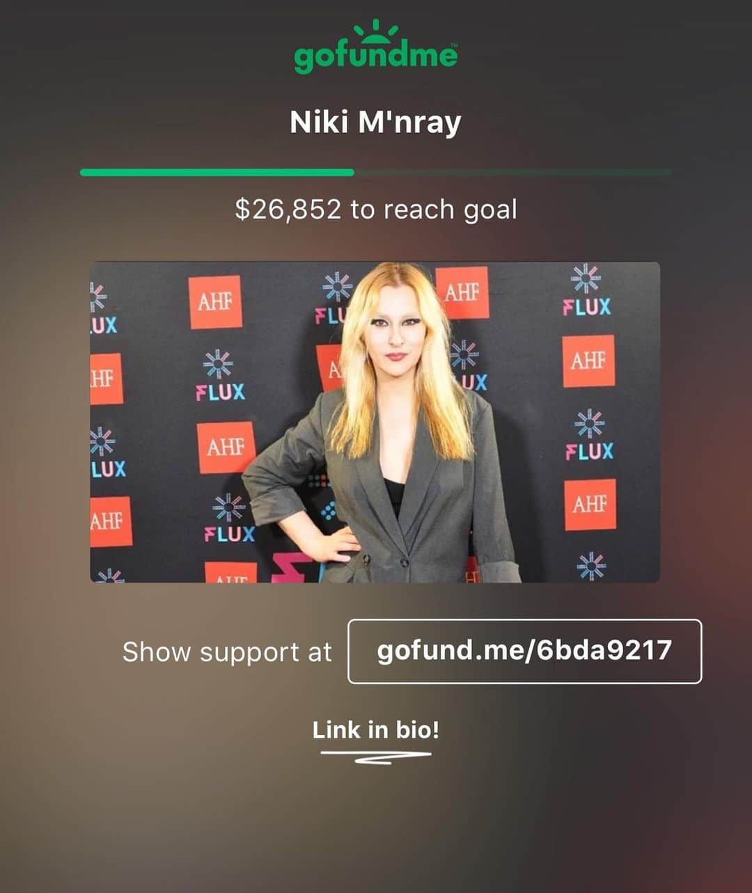 アンバー・ヴァレッタのインスタグラム：「💖💞My friends Yadim Carranza and Teddy Charles and I are raising money to help our dear friend Niki with her living expenses while she undergoes chemotherapy for bladder cancer. Niki is a fashion makeup artist and in our industry work comes and goes no matter what your health scares might be. Niki is alone without the resources of sick leave or health benefits that would normally help off set her costs. We are humbly asking for your support and if you can give even a little that is amazing! Any amount is not too small and the more we give the more we receive. Also, if you want to send Niki a message for love and support that is welcomed. Please help us make this difficult time for her bearable knowing she isn't alone. With love & gratitude, Amber, Yadim and Teddy @yad1m @teddycharles35 @nikimnray  link in my bio. Please help us reach the goal for Niki and share on your social! 💖💞🩷」