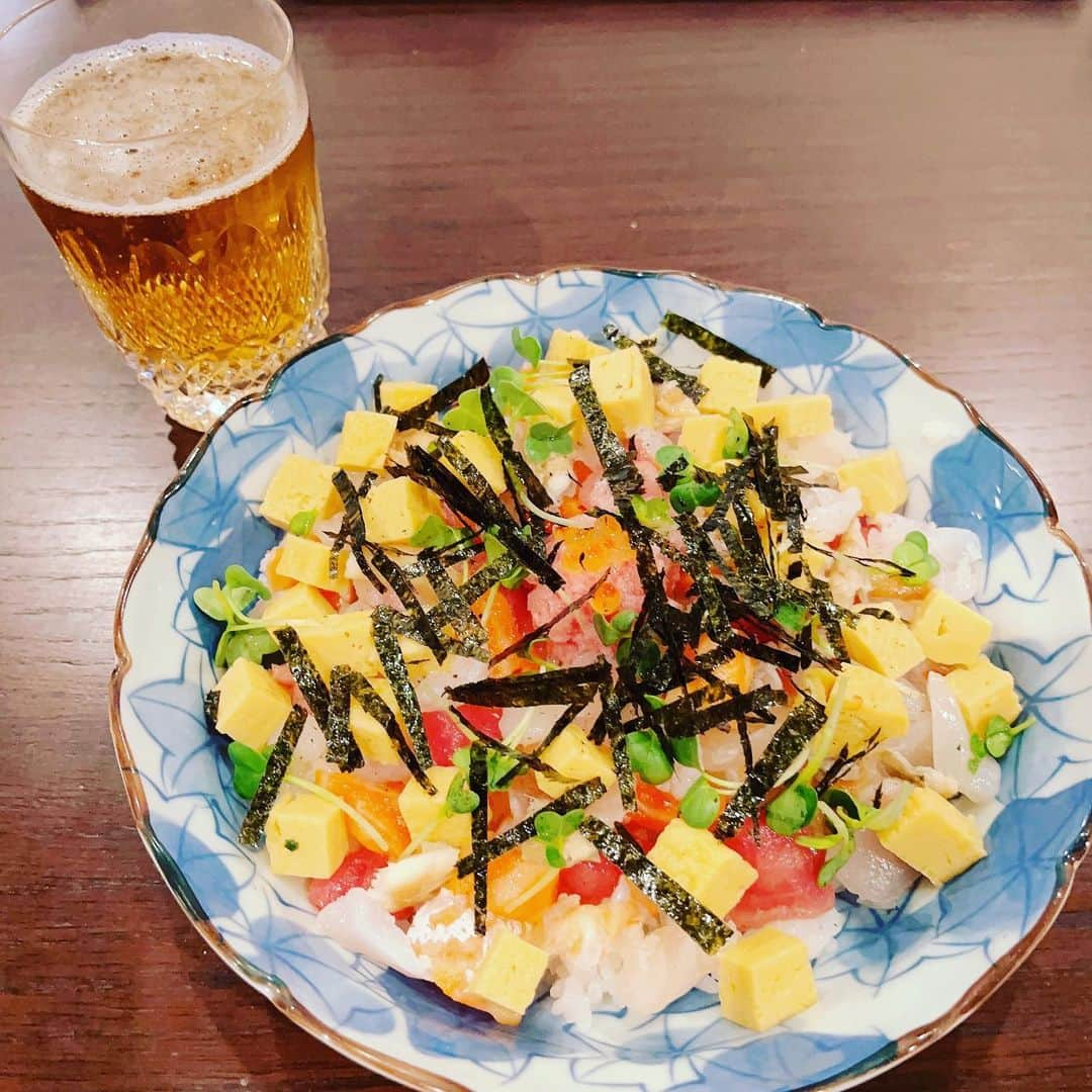 河合雪之丞さんのインスタグラム写真 - (河合雪之丞Instagram)「今日はどうしても食べたくなってバラちらし作っちゃいました〜🤤  #河合雪之丞 #お寿司 #バラちらし #ノンアル」5月8日 0時20分 - yukinojo_kawai1129