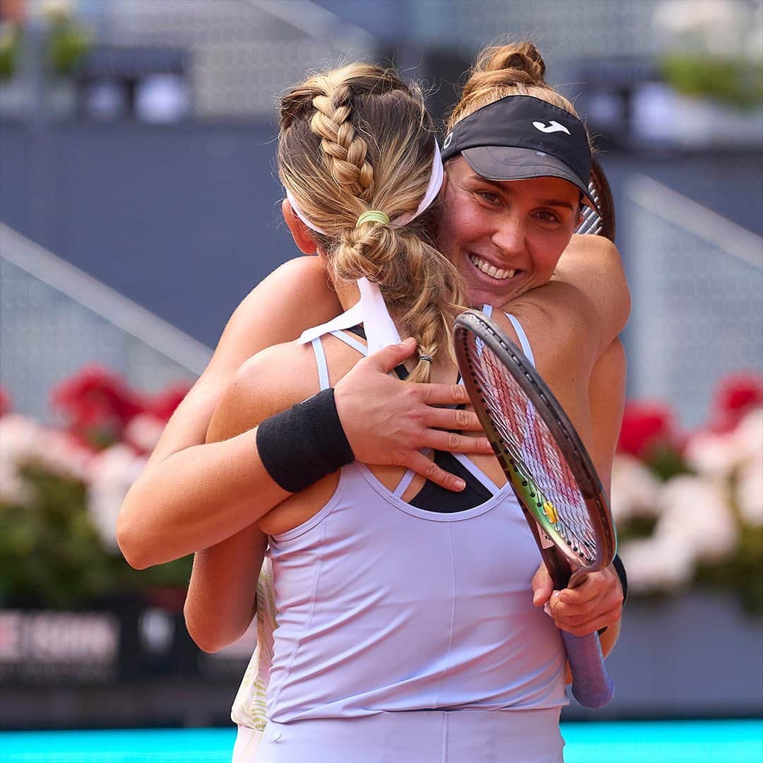 WTA（女子テニス協会）さんのインスタグラム写真 - (WTA（女子テニス協会）Instagram)「A WTA 1000 title in their first tournament together 👏  Drink it in, @vichka35 & @biahaddadmaia!  Your 2023 @mutuamadridopen champions 🏆🏆  #MMOPEN」5月8日 0時28分 - wta
