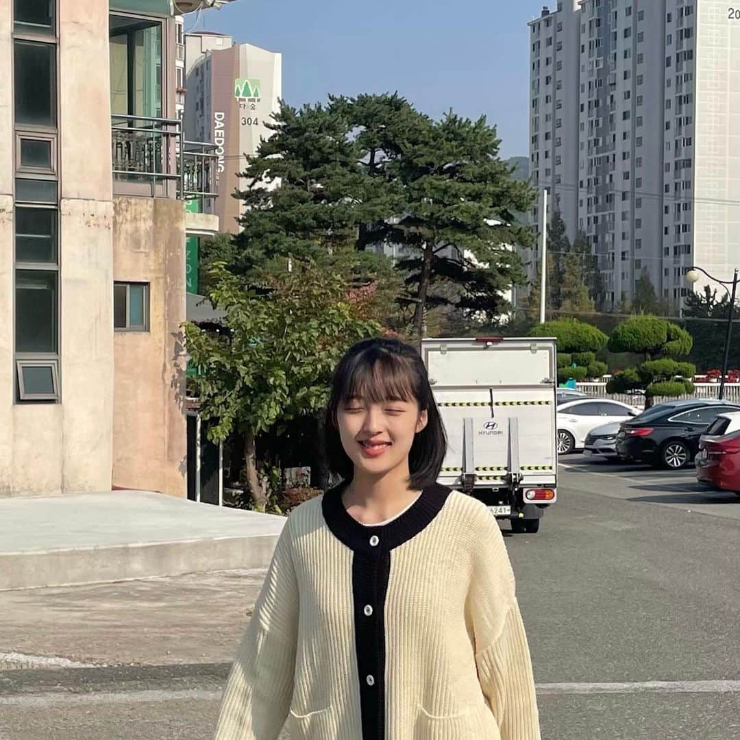 キム・ボラさんのインスタグラム写真 - (キム・ボラInstagram)「#핀란드파파 벌써 4화✨  매주 토, 일 밤 9시 ‘시네마 천국’과 OTT에서도 만나보실 수 있습니다 :)」5月8日 2時22分 - kim_bora95