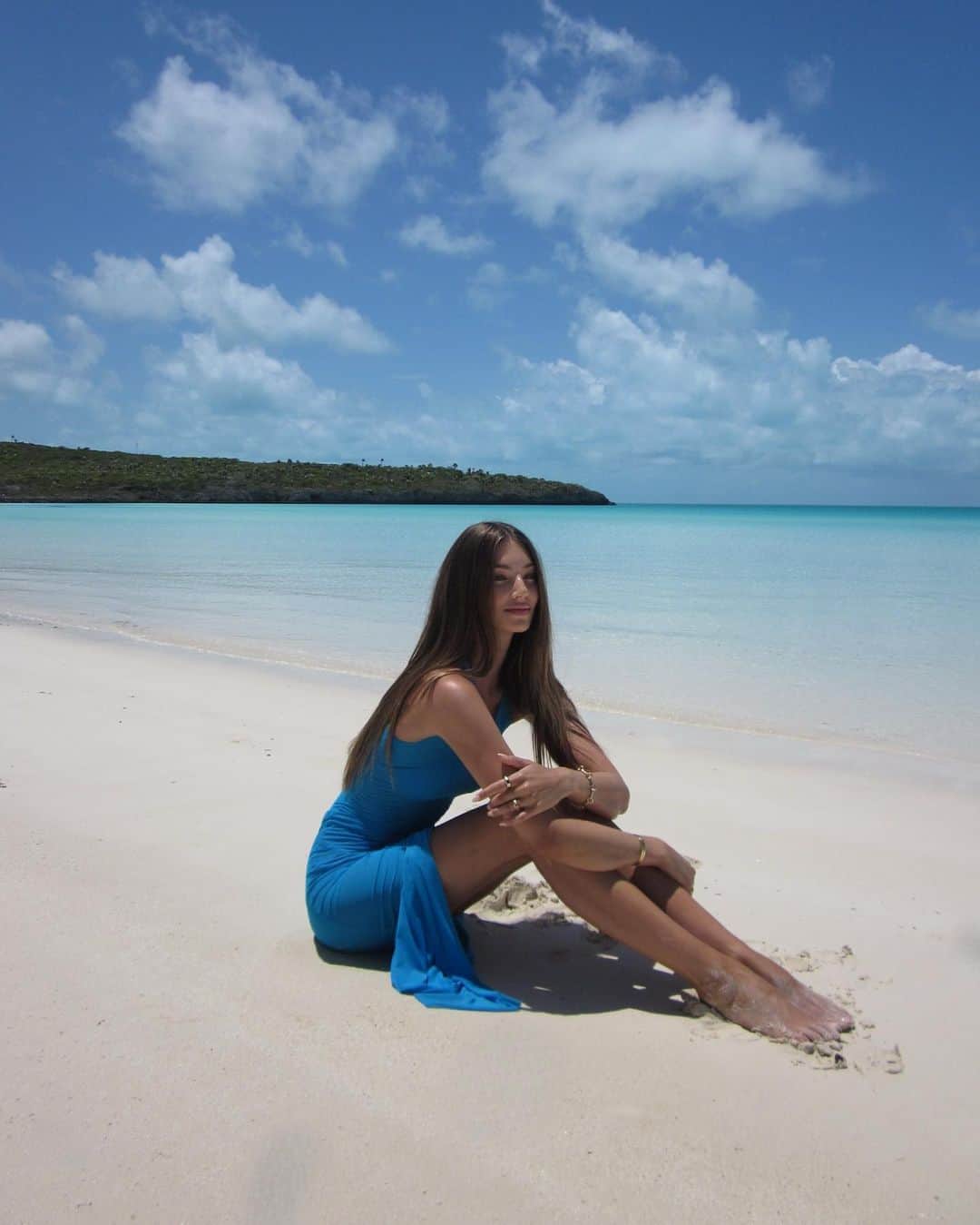のインスタグラム：「🇧🇸🫶🏼」