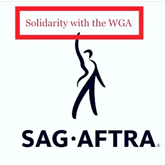 アンナ・パキンさんのインスタグラム写真 - (アンナ・パキンInstagram)「NO words NO entertainment. #wgastrike #wgasolidarity #unionstrong #sagaftramember」5月8日 5時58分 - _annapaquin