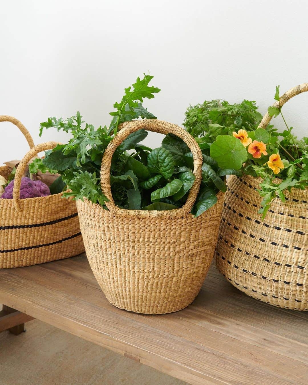 The Little Marketのインスタグラム：「Sundays are for errands and self-care. Our market baskets are the perfect carry-all through every to-do. If doing your final shopping with us isn't on your list, consider this your friendly reminder. 💕  The last day to shop with The Little Market will be Wednesday, May 10, 2023.」