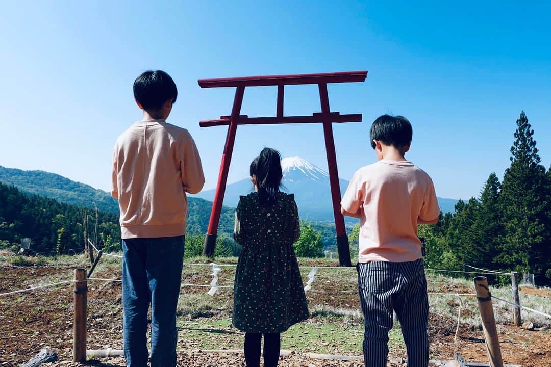 阿部浩貴さんのインスタグラム写真 - (阿部浩貴Instagram)「ゴールデンウィークに、富士参拝。 完璧な富士山でした。」5月8日 8時01分 - updown_abe