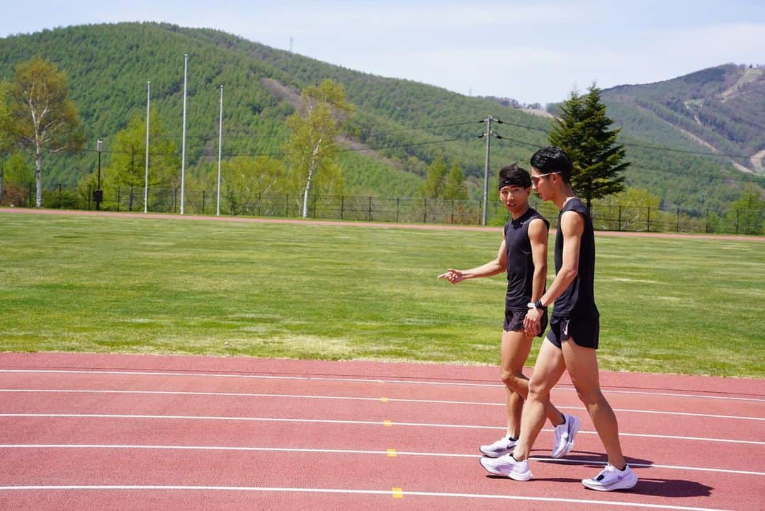 遠藤日向のインスタグラム：「今年も新しい仲間と共に  今シーズンもどんな結果が出るのか楽しみ♪  next 5/21 GGP 3000m    6/1 日本選手権5000m」