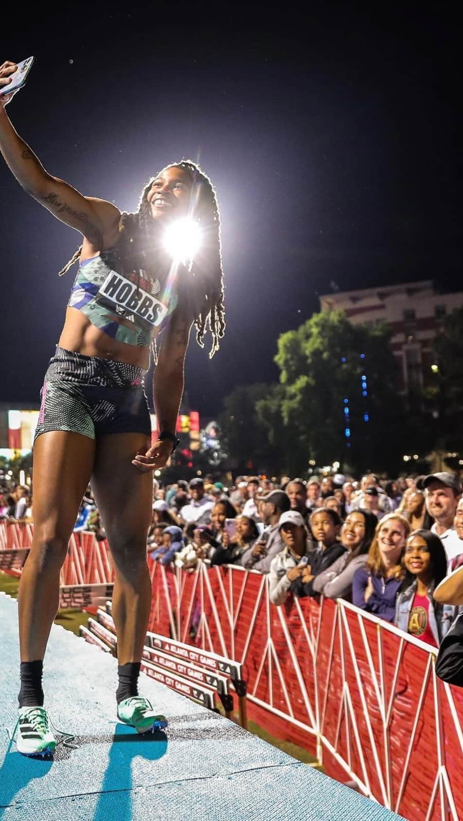 アレア・ホッブズのインスタグラム：「Amazing time in ATL last night❗️  @adidasatlcitygames 🤝🏾 #Adidasrunning #ATF」