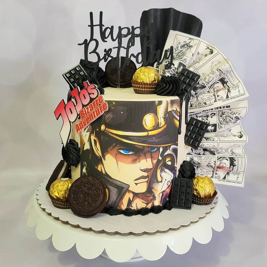 Honey Bee Cakesのインスタグラム：「Jojo Cake Topper by @thekreationstation.915」