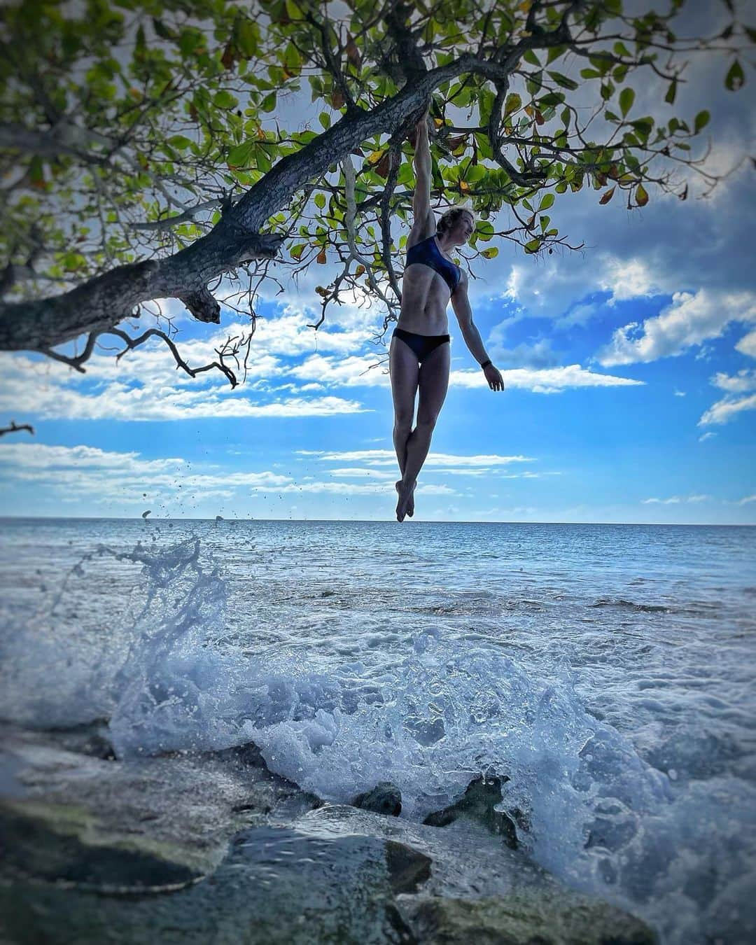 ジェシー・グラフさんのインスタグラム写真 - (ジェシー・グラフInstagram)「❤️🌳🌊  📷 by @jackiemguerra」5月8日 11時32分 - jessiegraffpwr