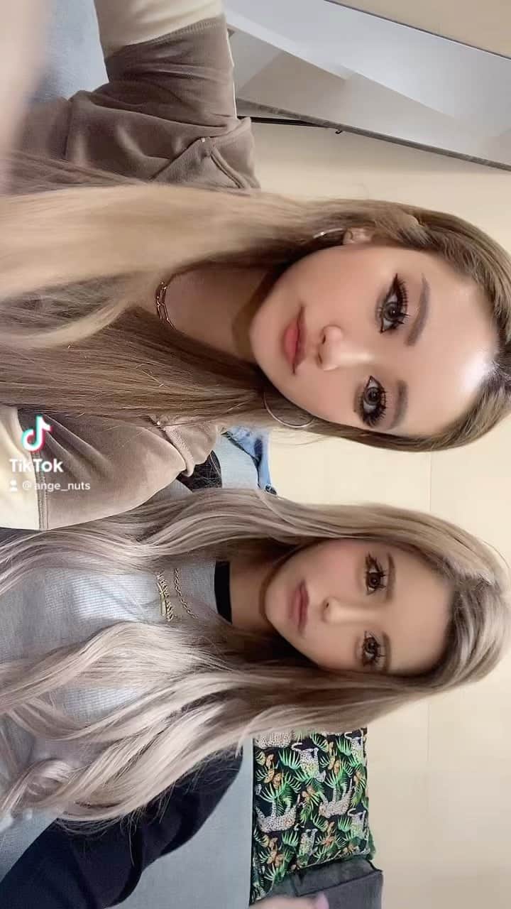 アンジェリカのインスタグラム：「第二弾💦🥵💜💜」