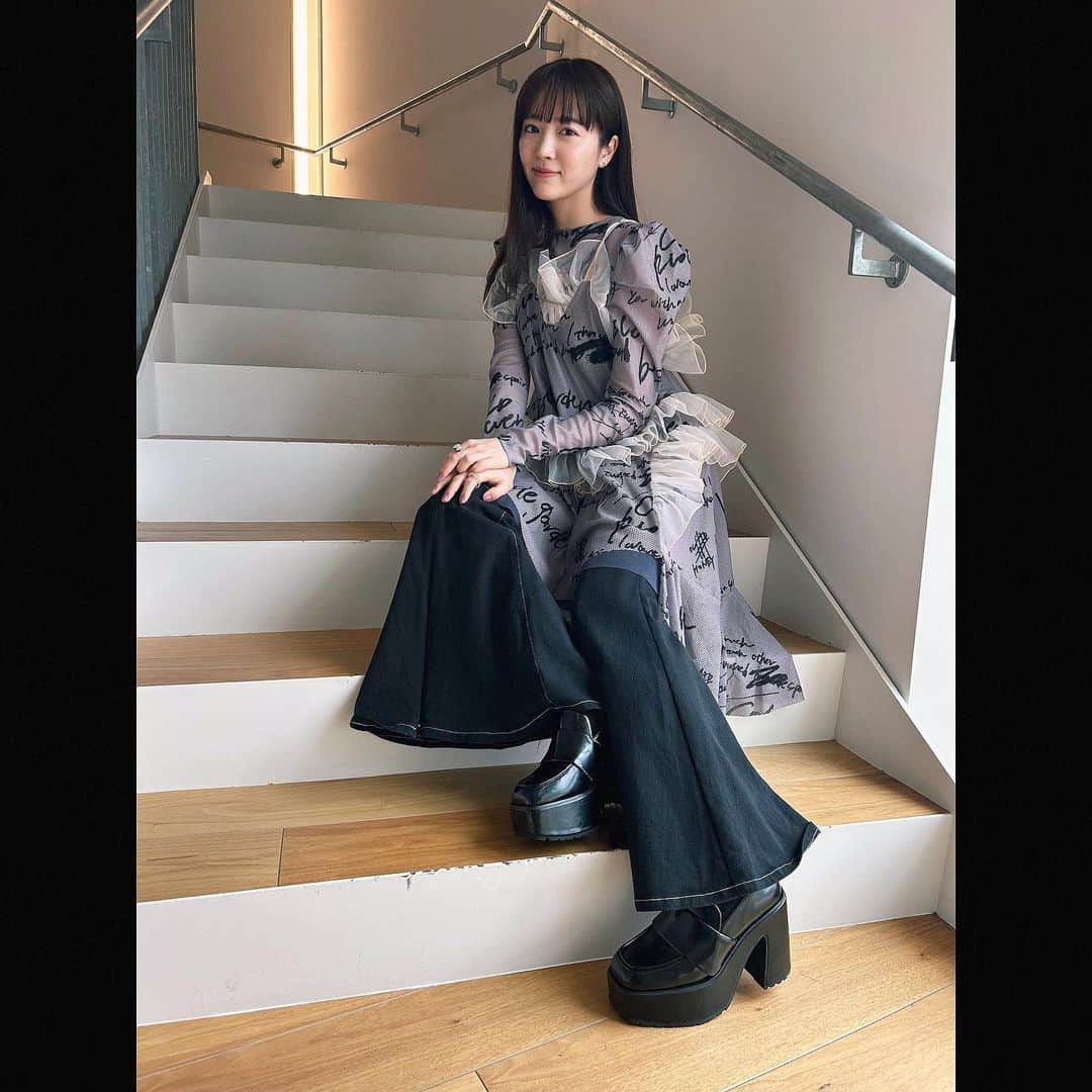 中山莉子さんのインスタグラム写真 - (中山莉子Instagram)「→ お気に入りの春服💐 ⁡ #fashion#ootd #spring」4月14日 20時33分 - nakayama_riko_official